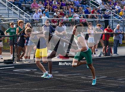 Thumbnail 3 in IHSAA Sectional #12 (Sprints and Middle Distance) photogallery.