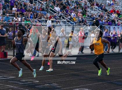 Thumbnail 1 in IHSAA Sectional #12 (Sprints and Middle Distance) photogallery.