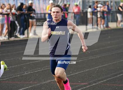 Thumbnail 1 in IHSAA Sectional #12 (Sprints and Middle Distance) photogallery.