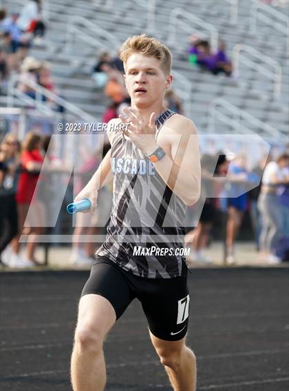 Thumbnail 1 in IHSAA Sectional #12 (Sprints and Middle Distance) photogallery.