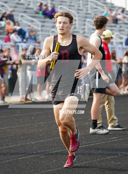 Thumbnail 1 in IHSAA Sectional #12 (Sprints and Middle Distance) photogallery.