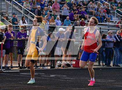 Thumbnail 2 in IHSAA Sectional #12 (Sprints and Middle Distance) photogallery.