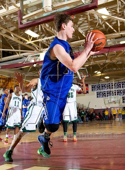 Thumbnail 2 in Brentwood vs. John Glenn (Section 11 Overall Finals) photogallery.