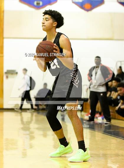 Thumbnail 1 in Brookside Christian vs. James Logan (Modesto Christian Holiday Classic) photogallery.