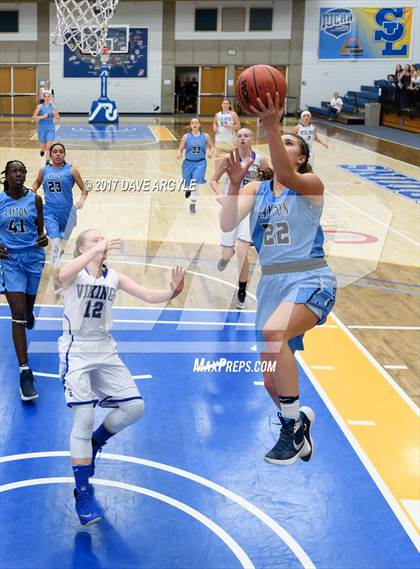 Thumbnail 2 in Pleasant Grove vs. Layton (UHSAA 5A 1st Round) photogallery.