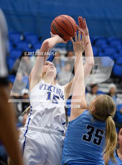 Thumbnail 1 in Pleasant Grove vs. Layton (UHSAA 5A 1st Round) photogallery.