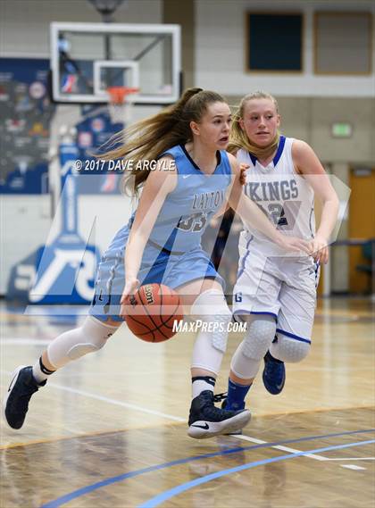 Thumbnail 3 in Pleasant Grove vs. Layton (UHSAA 5A 1st Round) photogallery.