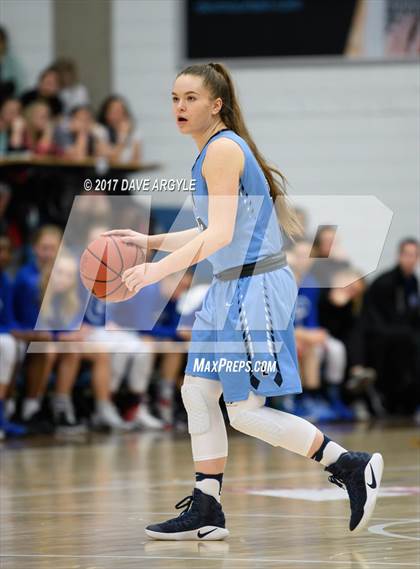 Thumbnail 3 in Pleasant Grove vs. Layton (UHSAA 5A 1st Round) photogallery.