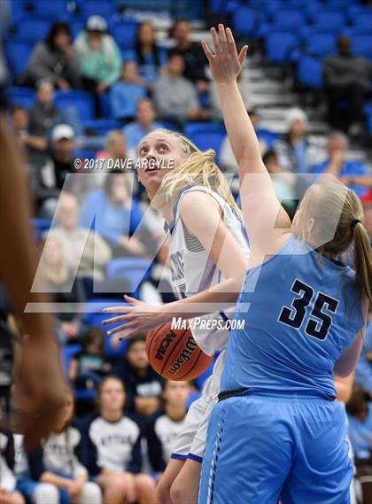 Thumbnail 2 in Pleasant Grove vs. Layton (UHSAA 5A 1st Round) photogallery.