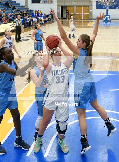 Thumbnail 3 in Pleasant Grove vs. Layton (UHSAA 5A 1st Round) photogallery.