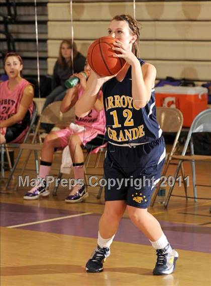 Thumbnail 2 in Arroyo Grande @ Righetti photogallery.