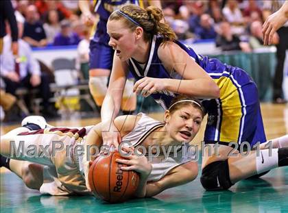 Thumbnail 3 in Arlington Catholic vs Millbury (MIAA Division 2 Final) photogallery.