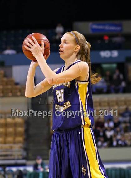 Thumbnail 3 in Arlington Catholic vs Millbury (MIAA Division 2 Final) photogallery.