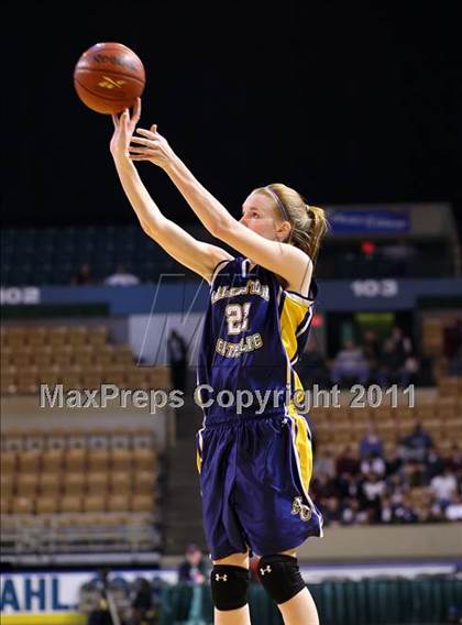Thumbnail 1 in Arlington Catholic vs Millbury (MIAA Division 2 Final) photogallery.