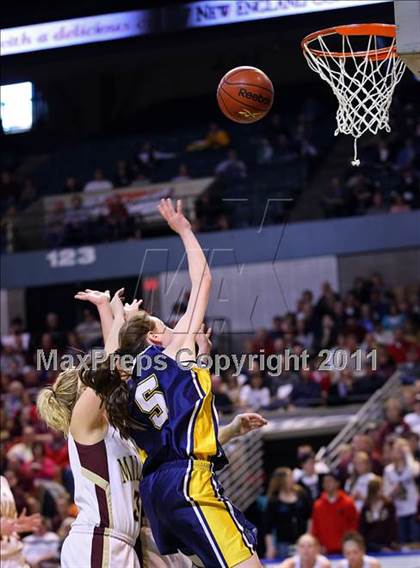 Thumbnail 3 in Arlington Catholic vs Millbury (MIAA Division 2 Final) photogallery.
