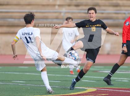 Thumbnail 3 in Loyola vs. Torrey Pines (CIF SoCal Regional D1 Semifinal) photogallery.