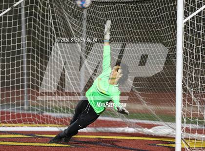 Thumbnail 3 in Loyola vs. Torrey Pines (CIF SoCal Regional D1 Semifinal) photogallery.