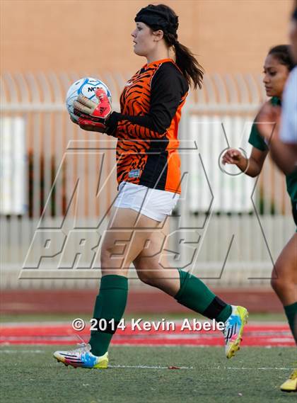 Thumbnail 3 in Alhambra vs. Peoria (Pride in Paradise Tournament) photogallery.