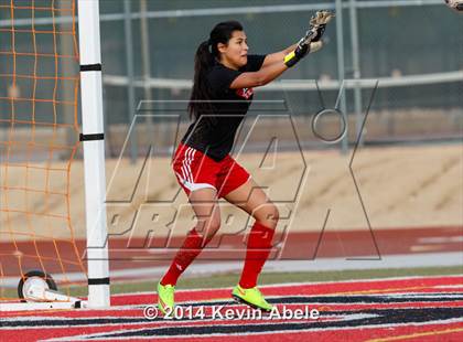 Thumbnail 2 in Alhambra vs. Peoria (Pride in Paradise Tournament) photogallery.