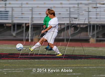 Thumbnail 3 in Alhambra vs. Peoria (Pride in Paradise Tournament) photogallery.