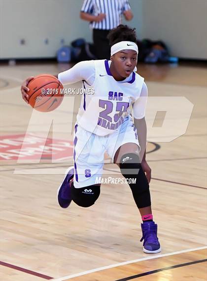 Thumbnail 2 in St. Francis vs. Sacramento (Nike Tournament of Champions) photogallery.