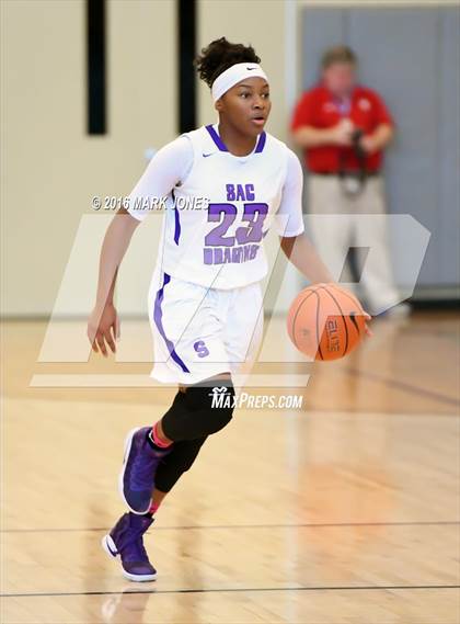 Thumbnail 1 in St. Francis vs. Sacramento (Nike Tournament of Champions) photogallery.
