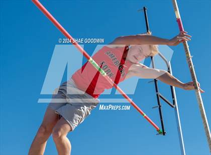 Thumbnail 3 in Skyridge Tri Meet (Pole Vault) photogallery.