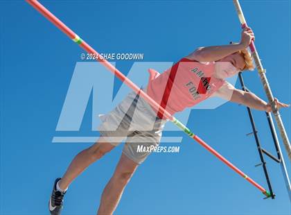 Thumbnail 1 in Skyridge Tri Meet (Pole Vault) photogallery.
