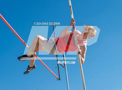 Thumbnail 1 in Skyridge Tri Meet (Pole Vault) photogallery.