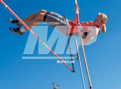 Thumbnail 2 in Skyridge Tri Meet (Pole Vault) photogallery.