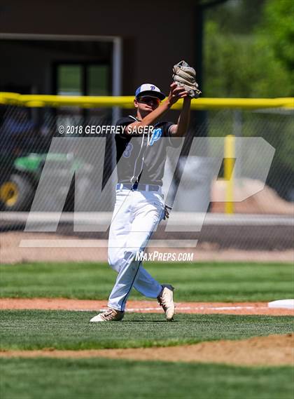 Thumbnail 2 in Eaton vs. Peak to Peak (CHSAA 3A 1st Round) photogallery.