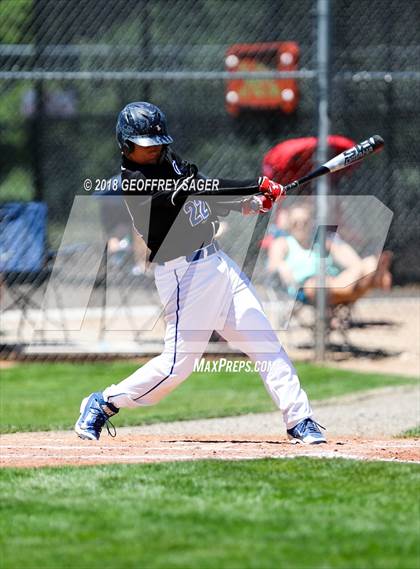 Thumbnail 3 in Eaton vs. Peak to Peak (CHSAA 3A 1st Round) photogallery.
