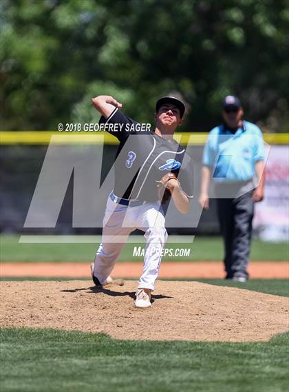 Thumbnail 3 in Eaton vs. Peak to Peak (CHSAA 3A 1st Round) photogallery.