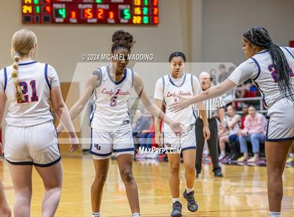Thumbnail 2 in Hardin-Jefferson vs. Little Cypress-Mauriceville photogallery.