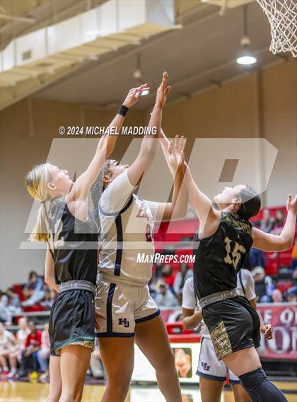 Thumbnail 1 in Hardin-Jefferson vs. Little Cypress-Mauriceville photogallery.