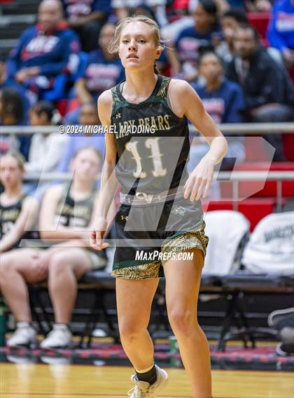 Thumbnail 2 in Hardin-Jefferson vs. Little Cypress-Mauriceville photogallery.