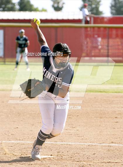 Thumbnail 3 in El Diamante @ Centennial (CIF Central Section D2 First Round) photogallery.