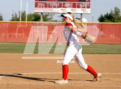 Thumbnail 3 in El Diamante @ Centennial (CIF Central Section D2 First Round) photogallery.