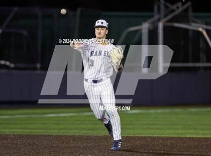 Thumbnail 1 in Lone Star vs. Forney (UIL 5A Regional Semifinal Playoff) photogallery.