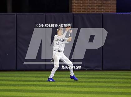 Thumbnail 2 in Lone Star vs. Forney (UIL 5A Regional Semifinal Playoff) photogallery.