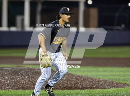 Thumbnail 1 in Lone Star vs. Forney (UIL 5A Regional Semifinal Playoff) photogallery.