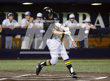 Thumbnail 1 in Lone Star vs. Forney (UIL 5A Regional Semifinal Playoff) photogallery.