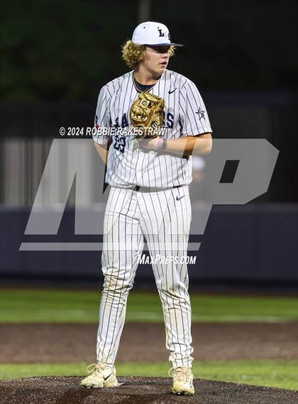 Thumbnail 3 in Lone Star vs. Forney (UIL 5A Regional Semifinal Playoff) photogallery.