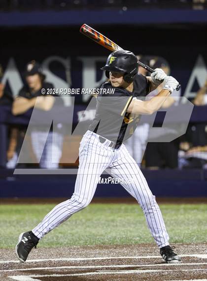 Thumbnail 1 in Lone Star vs. Forney (UIL 5A Regional Semifinal Playoff) photogallery.
