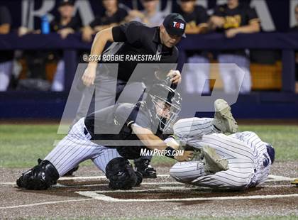 Thumbnail 2 in Lone Star vs. Forney (UIL 5A Regional Semifinal Playoff) photogallery.
