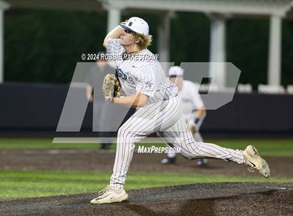 Thumbnail 1 in Lone Star vs. Forney (UIL 5A Regional Semifinal Playoff) photogallery.