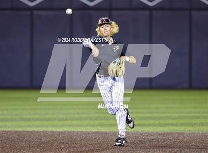 Thumbnail 2 in Lone Star vs. Forney (UIL 5A Regional Semifinal Playoff) photogallery.