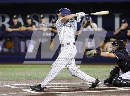 Thumbnail 3 in Lone Star vs. Forney (UIL 5A Regional Semifinal Playoff) photogallery.