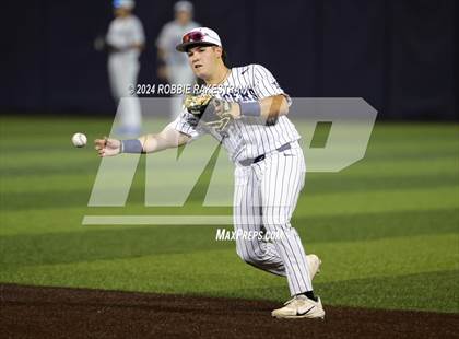 Thumbnail 1 in Lone Star vs. Forney (UIL 5A Regional Semifinal Playoff) photogallery.