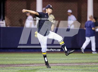 Thumbnail 1 in Lone Star vs. Forney (UIL 5A Regional Semifinal Playoff) photogallery.